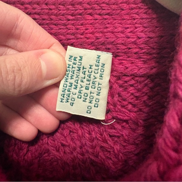 Aran Crafts Merino Wool Sweater Womens Medium Magenta Cable Knit Button Collar - Picture 9 of 14